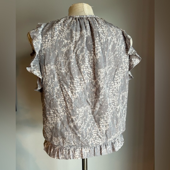 Ramy Brook silk blouse grey /cream blend size small - Picture 3 of 7